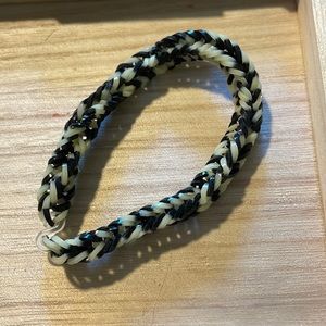 Multicolored rubber band bracelet